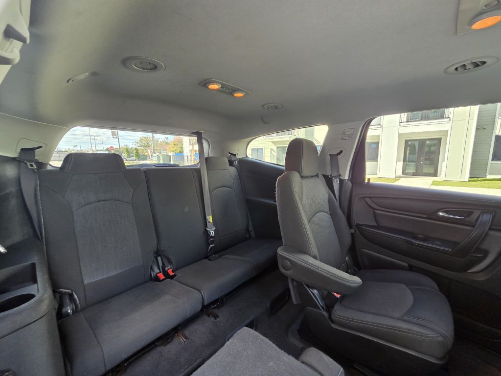 2017 Chevrolet Traverse Image 36