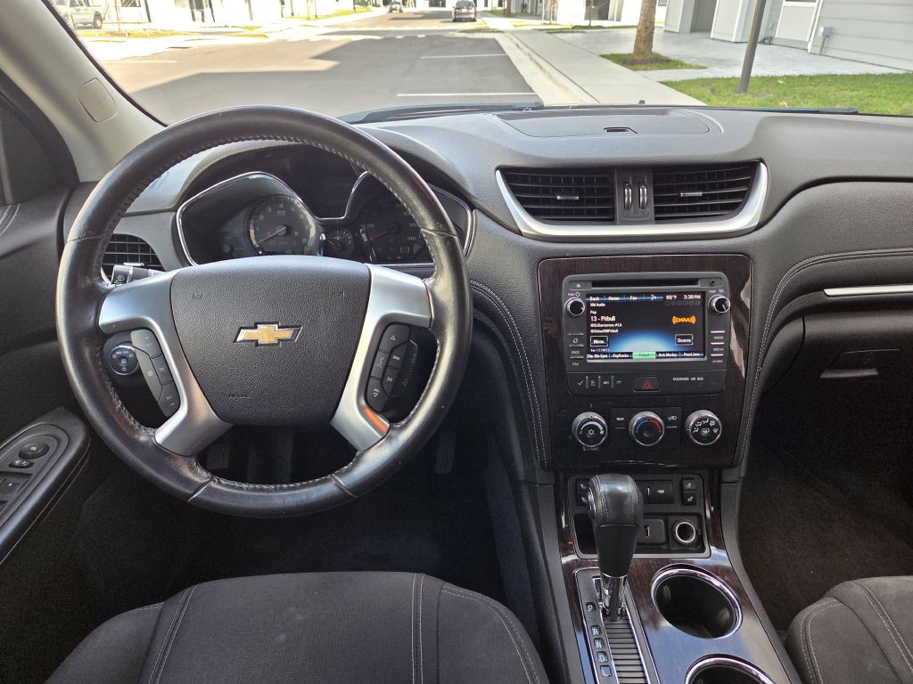 2017 Chevrolet Traverse Image 41