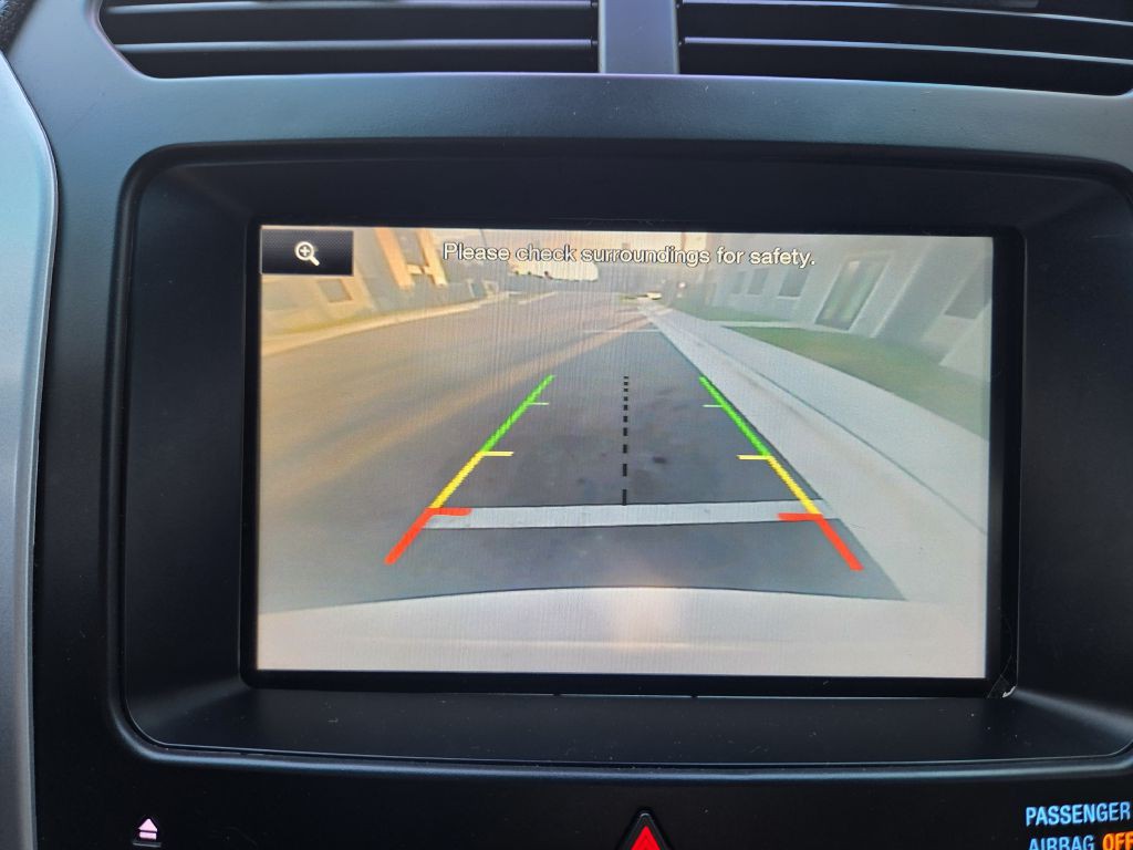 2015 Ford Explorer Image 15