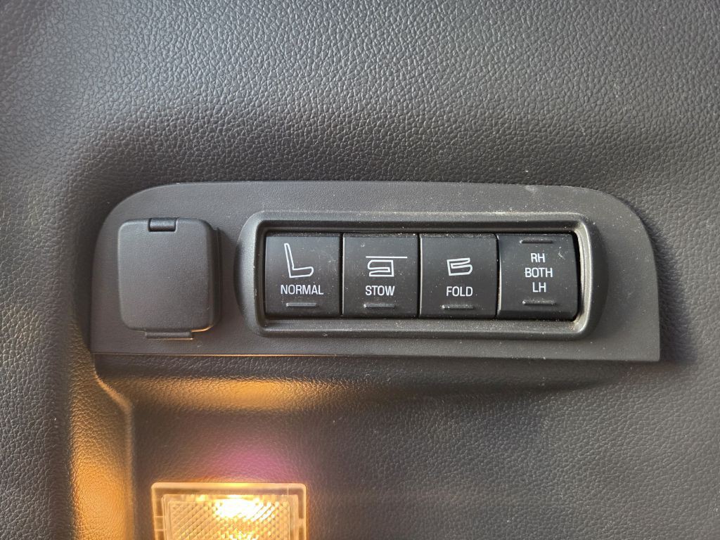 2015 Ford Explorer Image 20