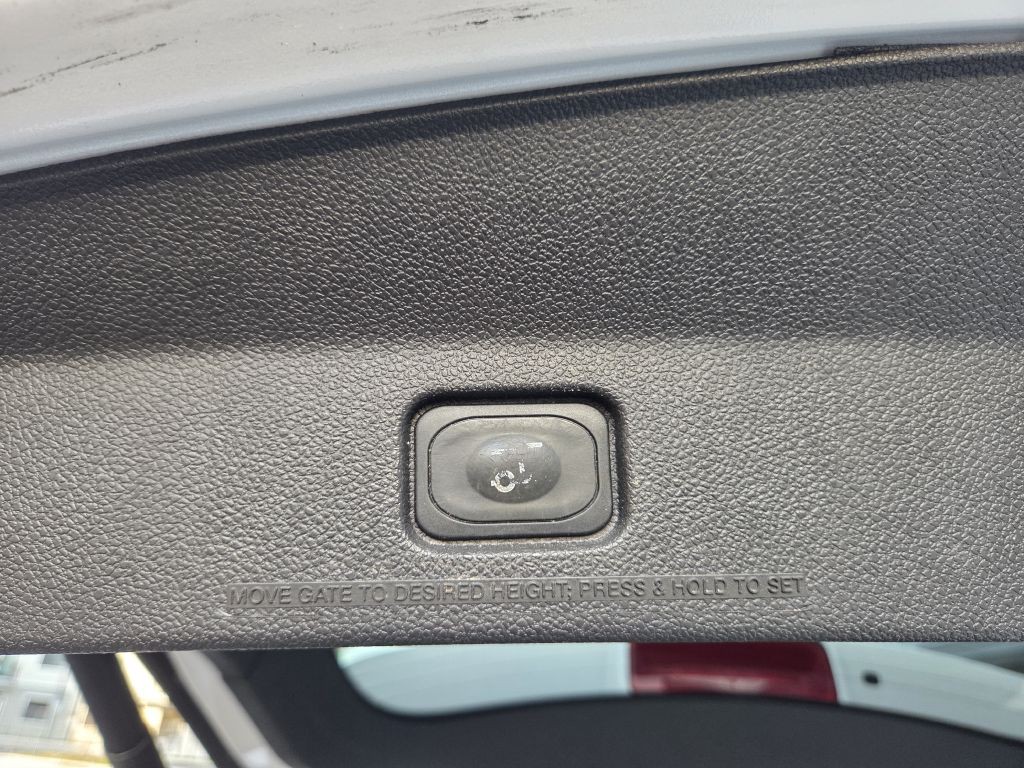 2015 Ford Explorer Image 22