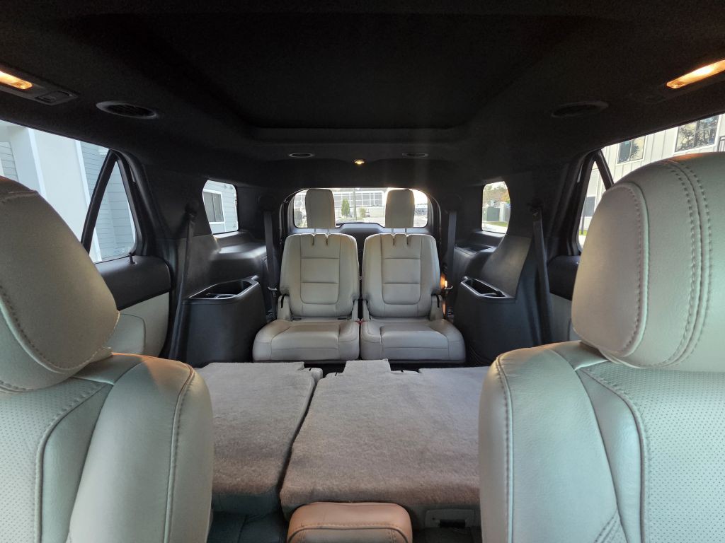 2015 Ford Explorer Image 26
