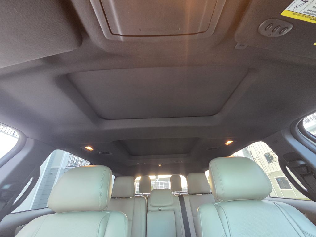 2015 Ford Explorer Image 29