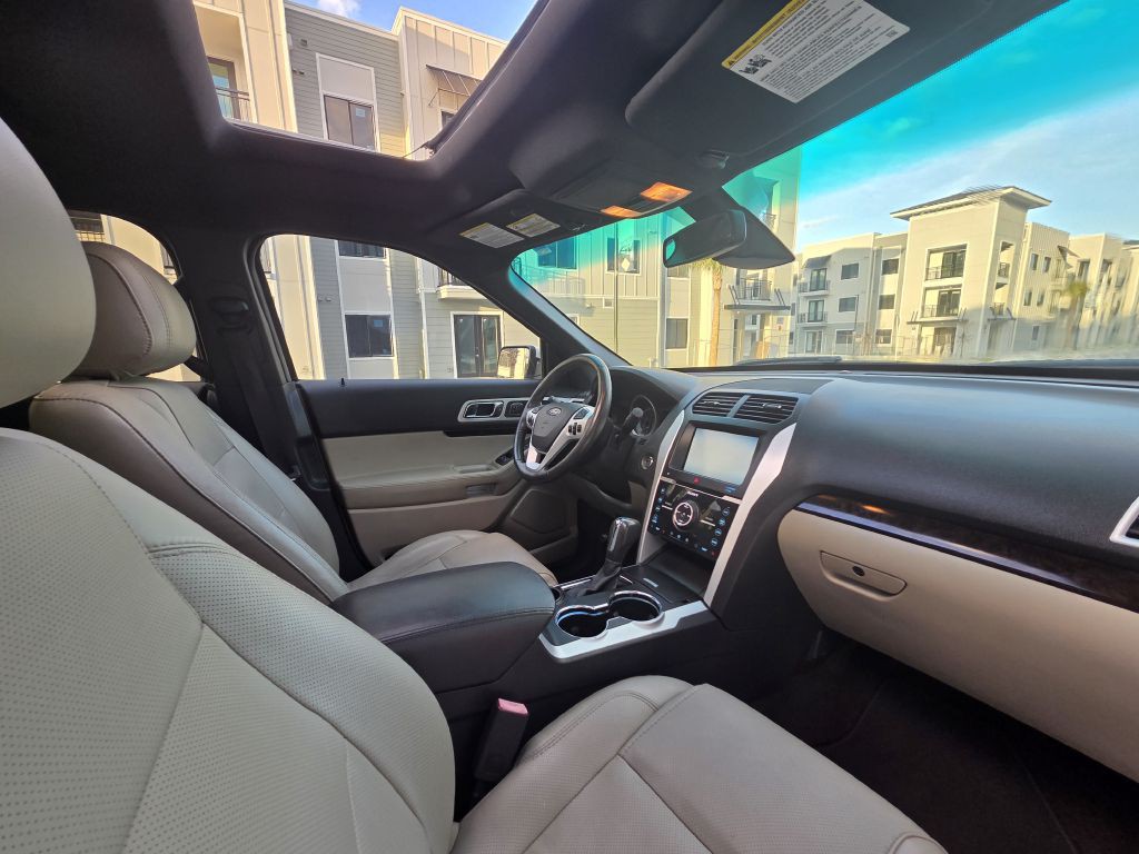2015 Ford Explorer Image 49