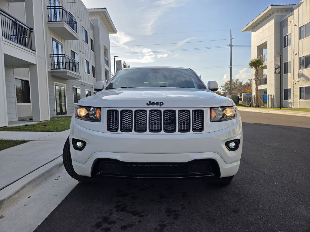 2015 Jeep Grand Cherokee Image 2