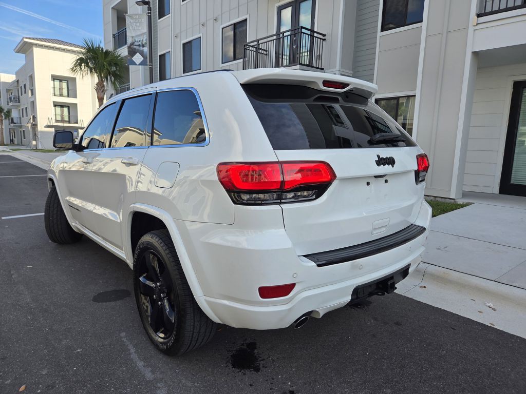 2015 Jeep Grand Cherokee Image 9