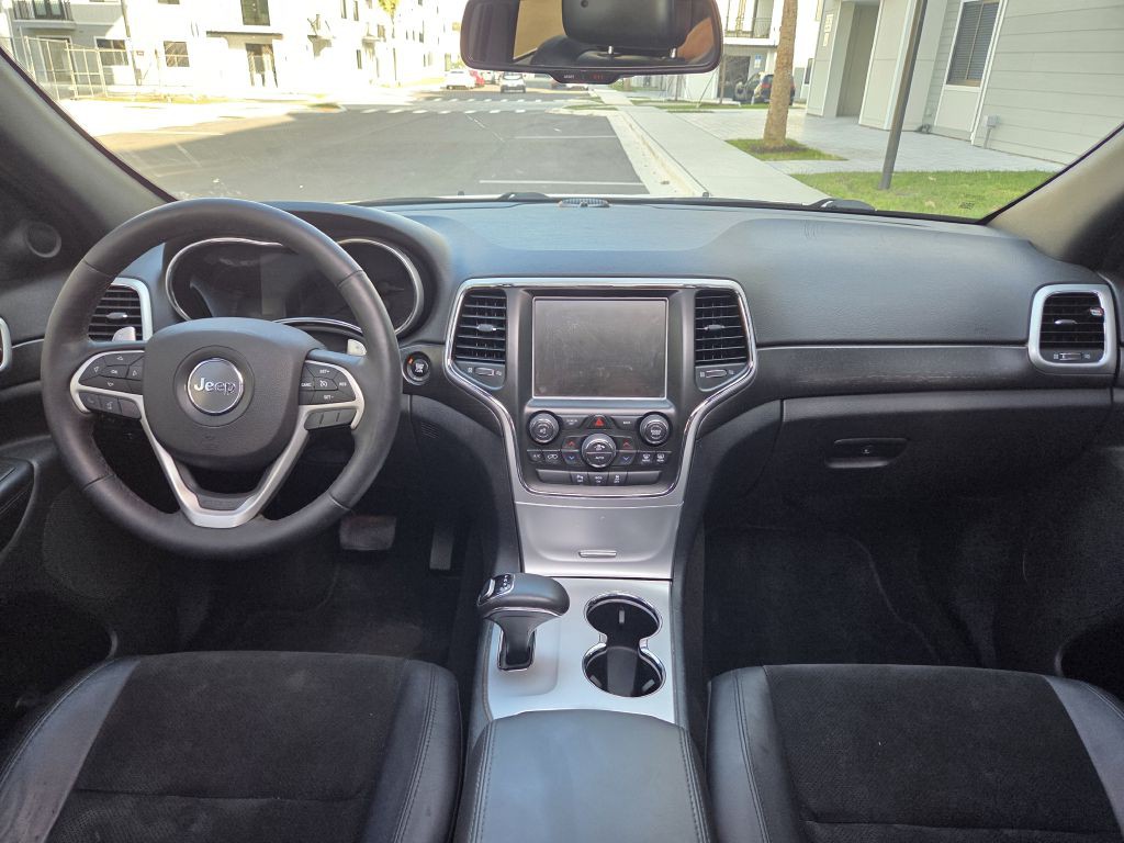 2015 Jeep Grand Cherokee Image 17