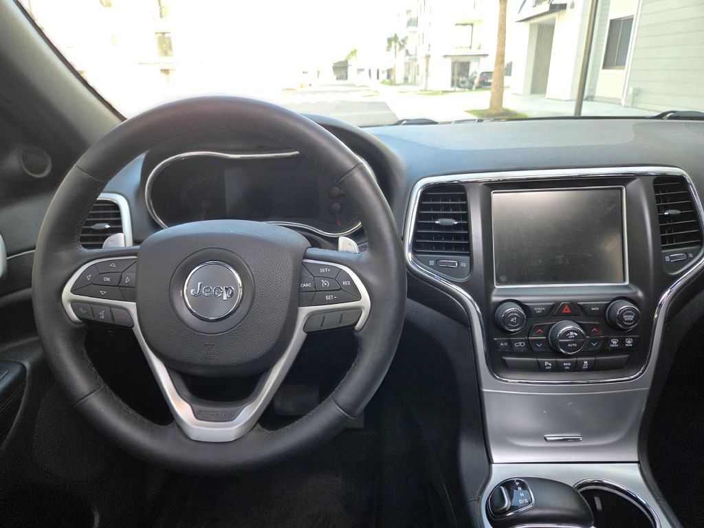 2015 Jeep Grand Cherokee Image 42