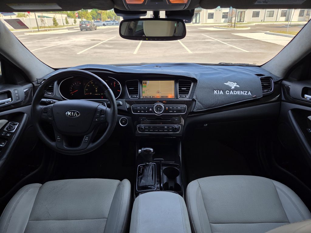 2014 Kia Cadenza Image 21