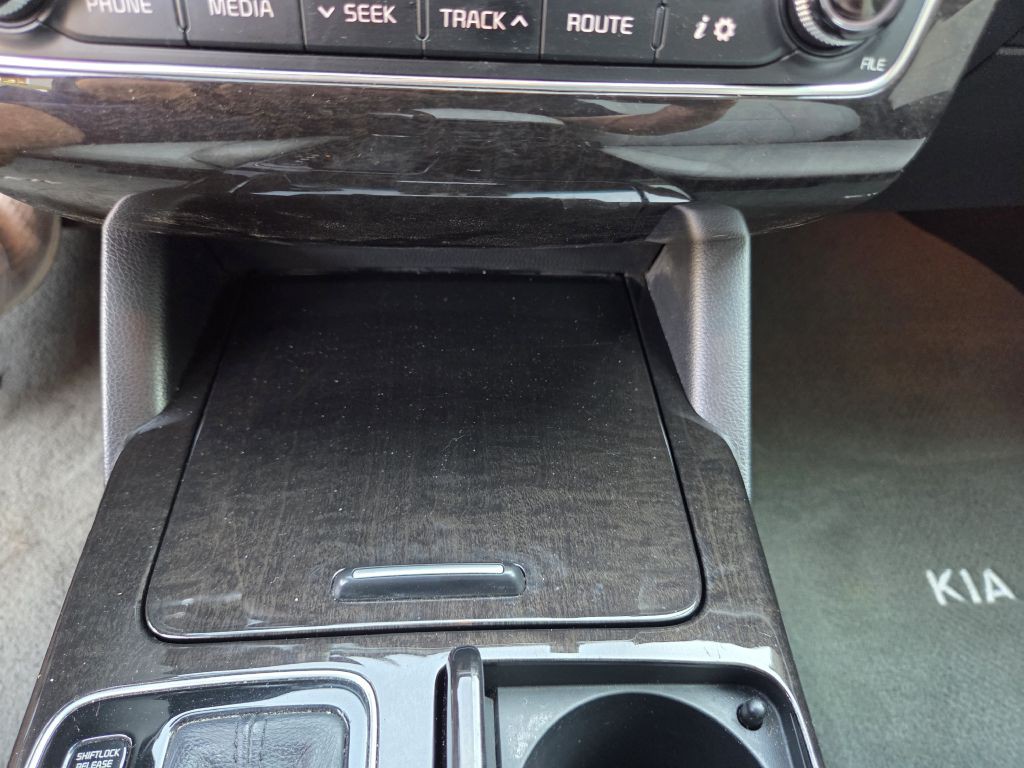 2014 Kia Cadenza Image 40
