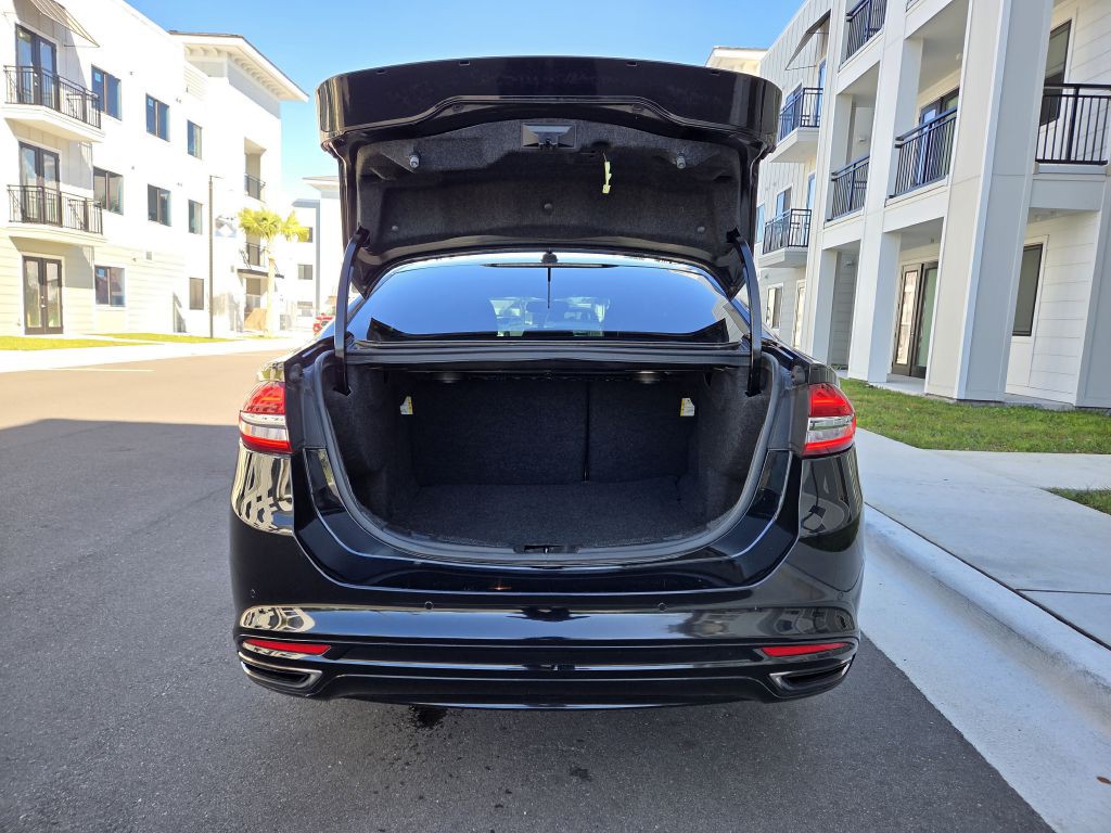 2018 Ford Fusion Image 10