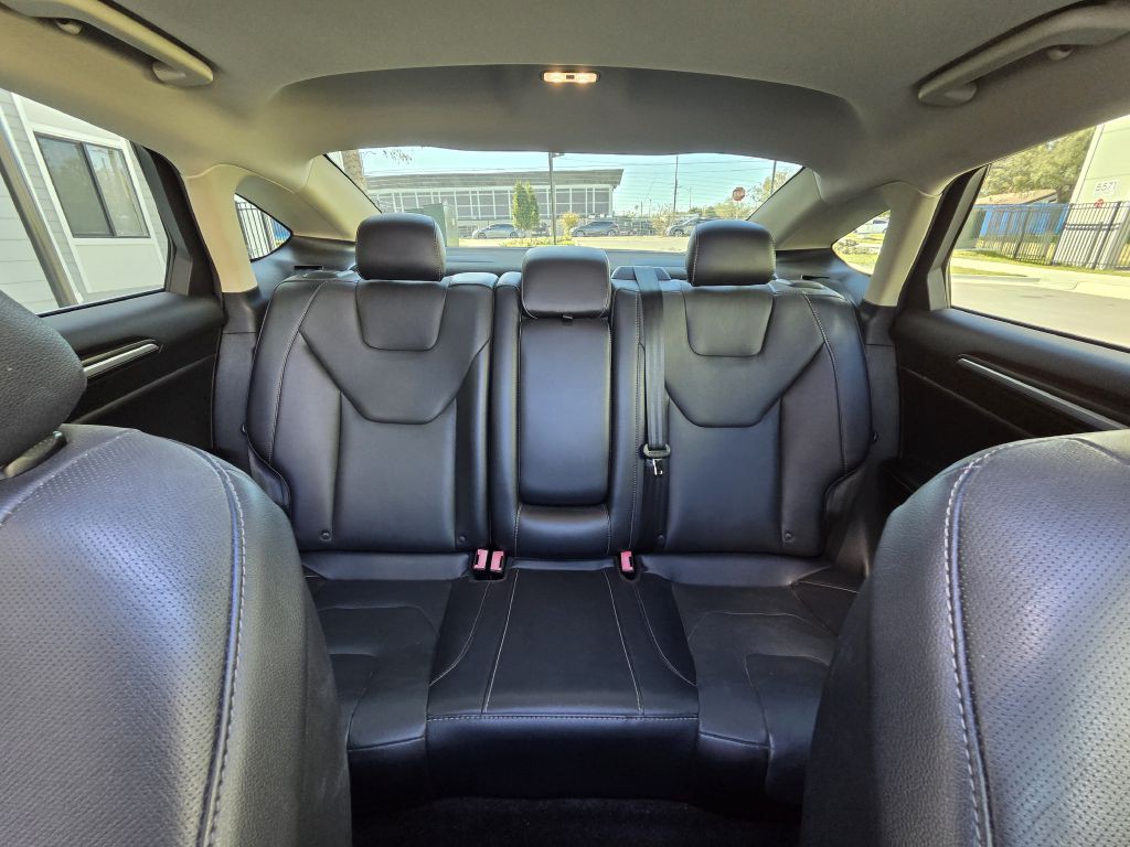 2018 Ford Fusion Image 22