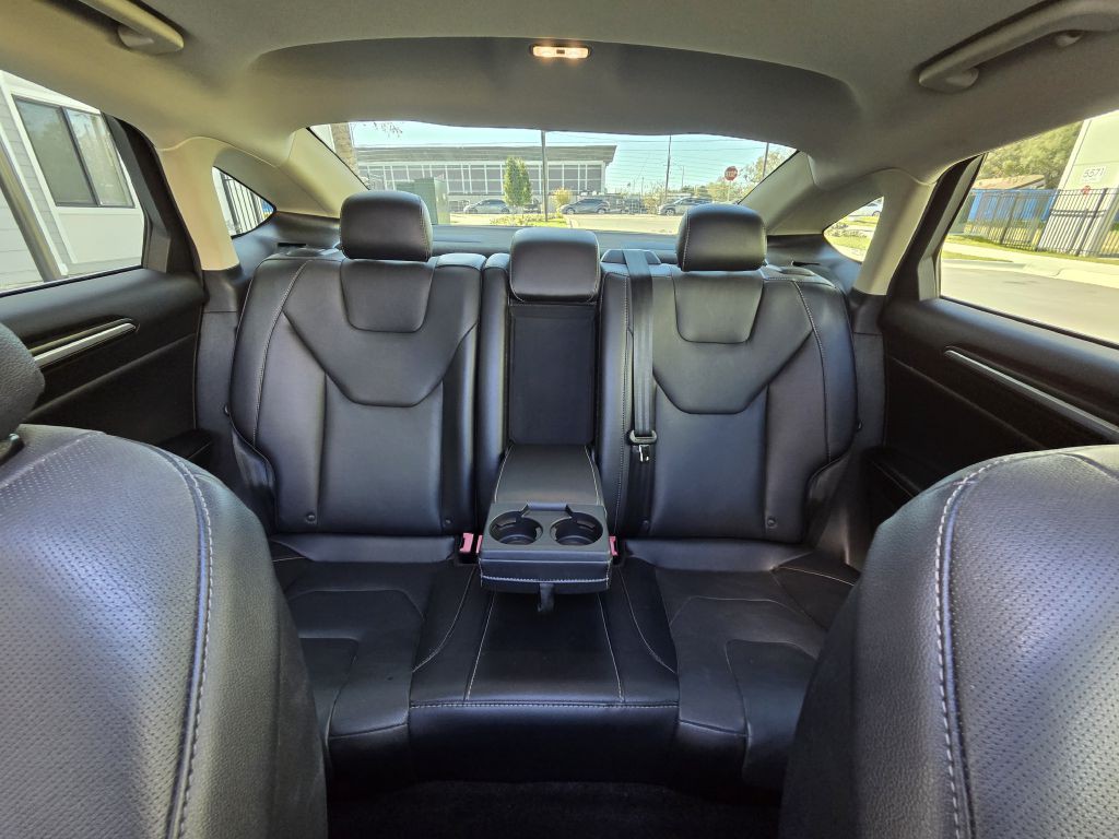 2018 Ford Fusion Image 23