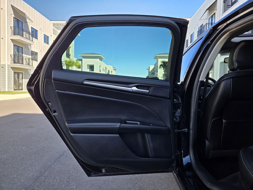 2018 Ford Fusion Image 27