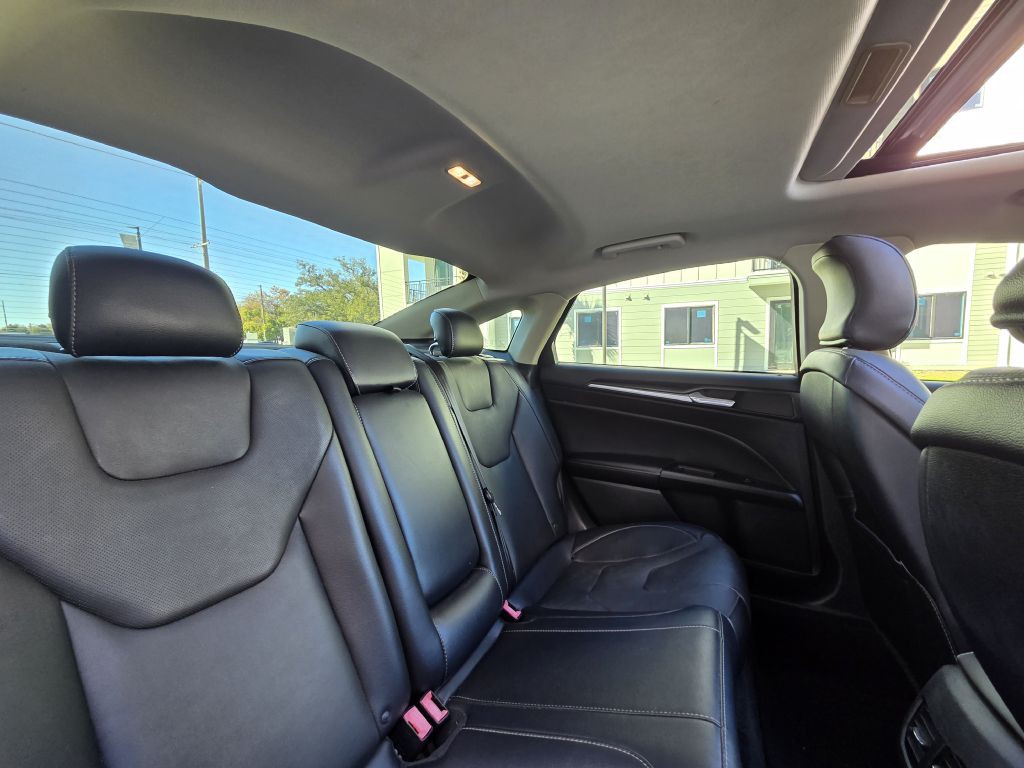 2018 Ford Fusion Image 32