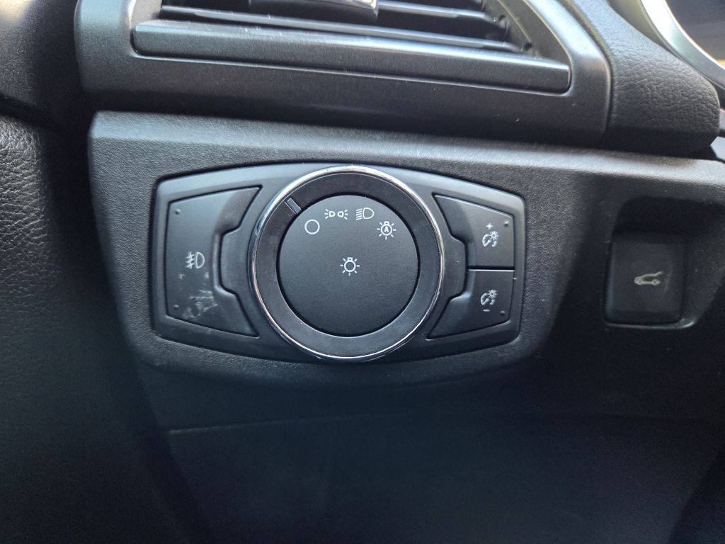 2018 Ford Fusion Image 49