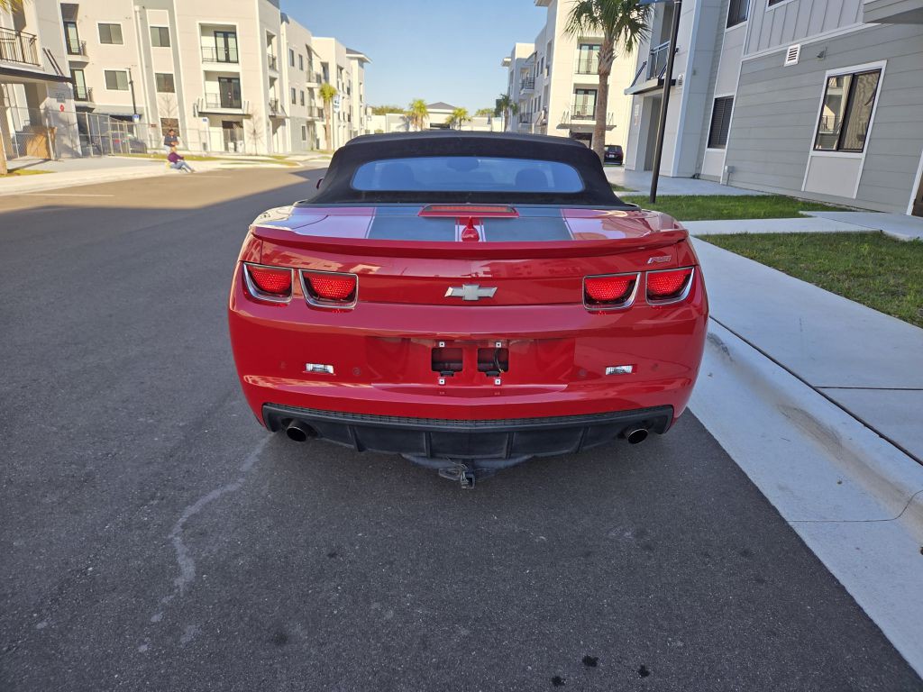 2011 Chevrolet Camaro Image 13