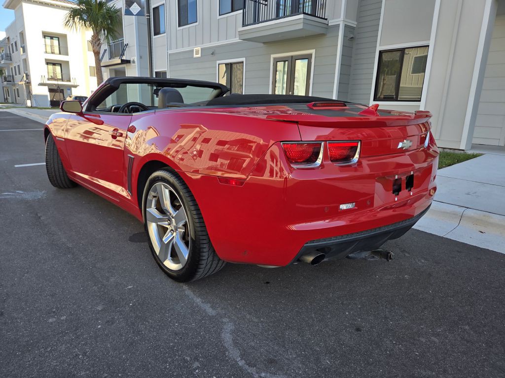 2011 Chevrolet Camaro Image 18