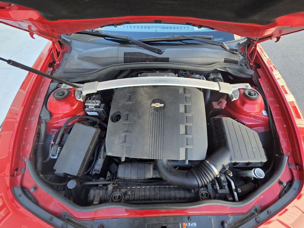 2011 Chevrolet Camaro Image 24