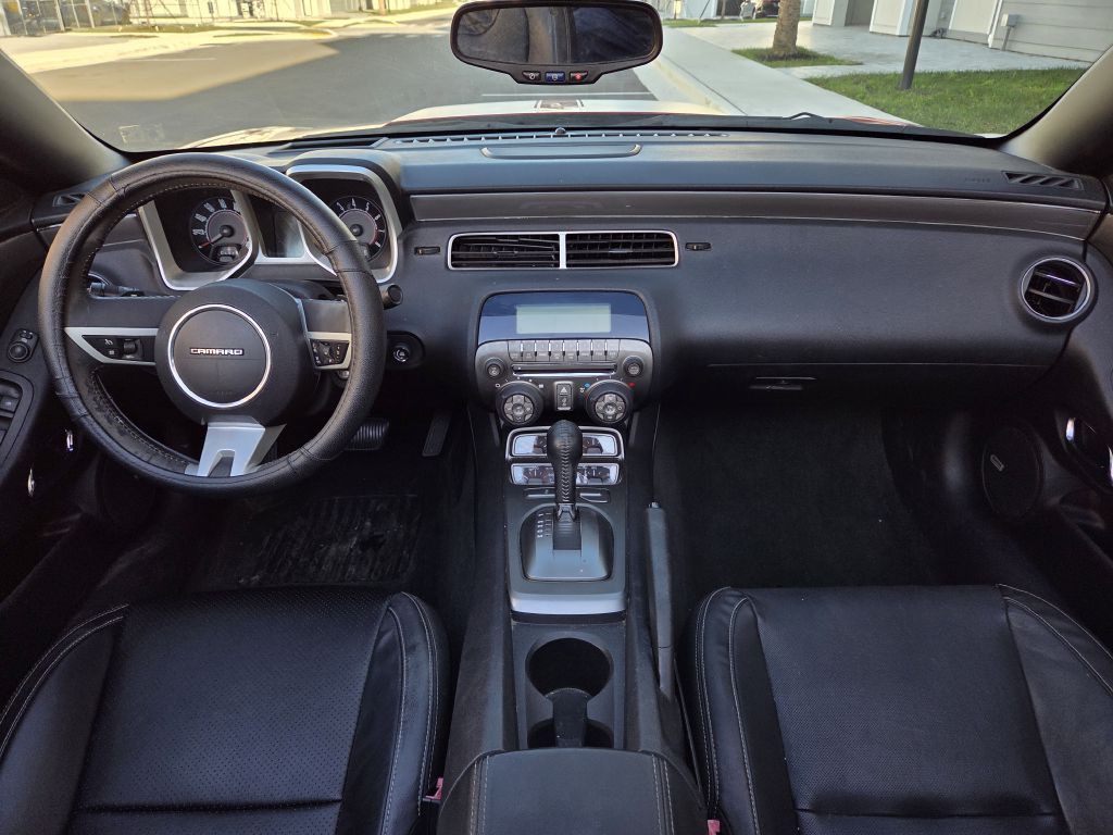 2011 Chevrolet Camaro Image 31