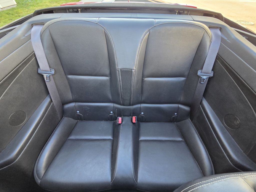 2011 Chevrolet Camaro Image 33