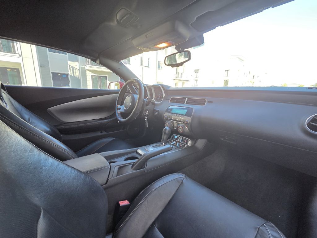 2011 Chevrolet Camaro Image 39