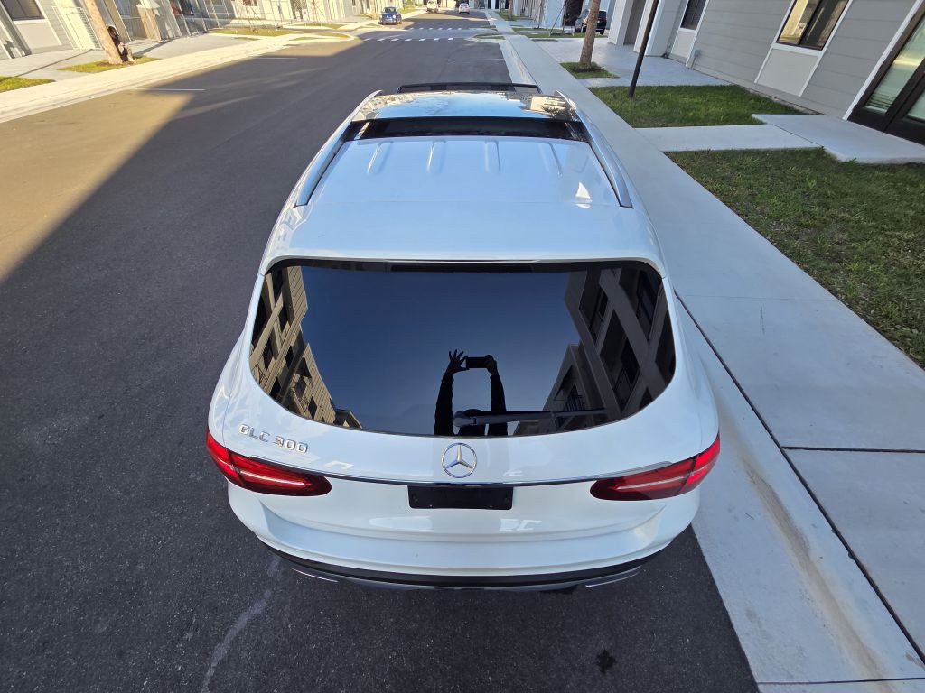 2018 Mercedes-Benz GLC-Class Image 8