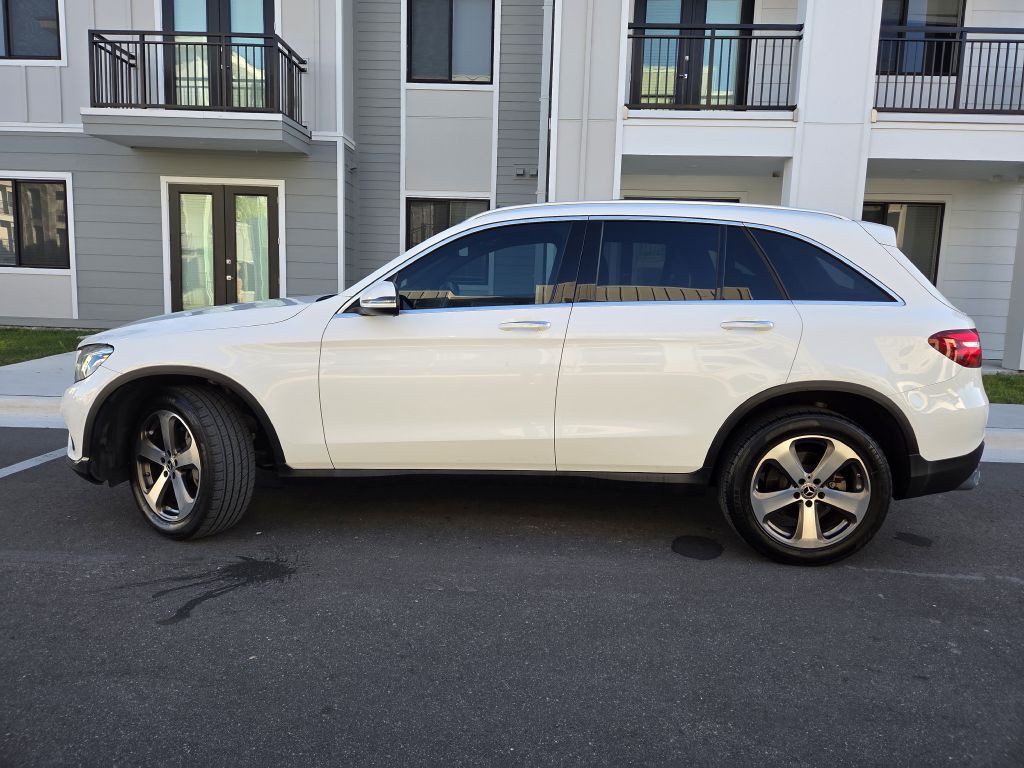 2018 Mercedes-Benz GLC-Class Image 10