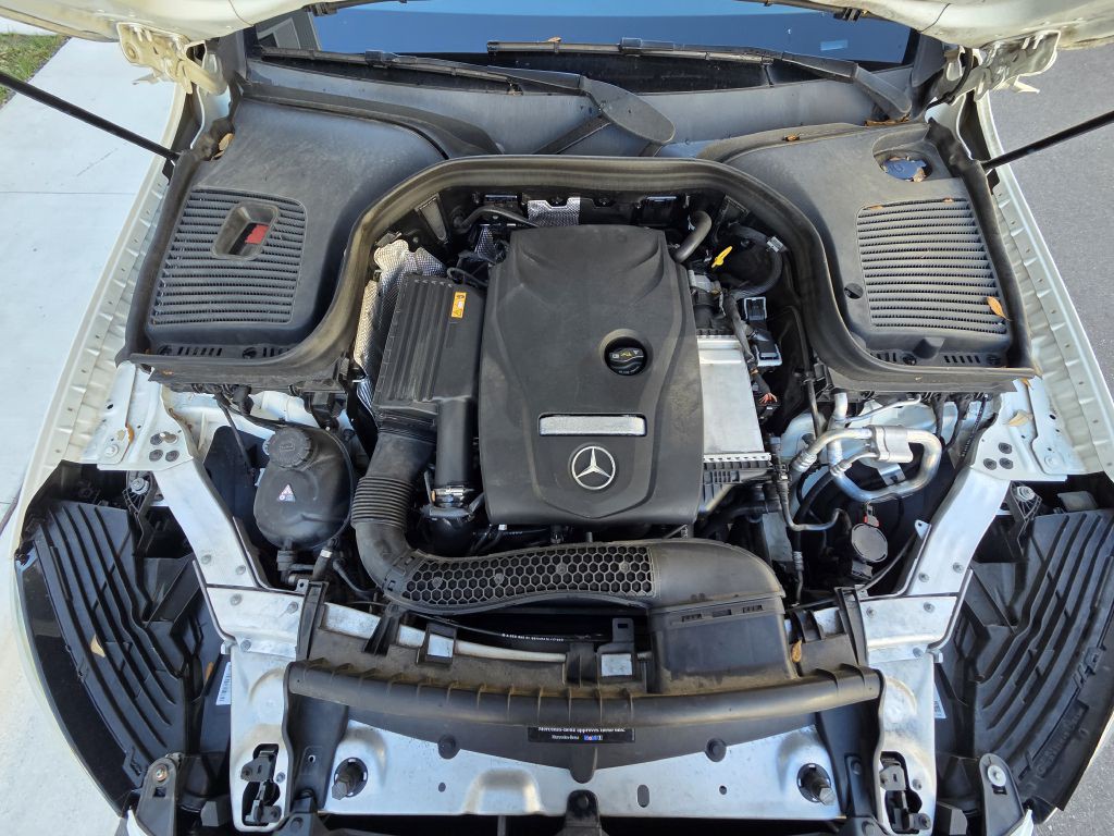 2018 Mercedes-Benz GLC-Class Image 16