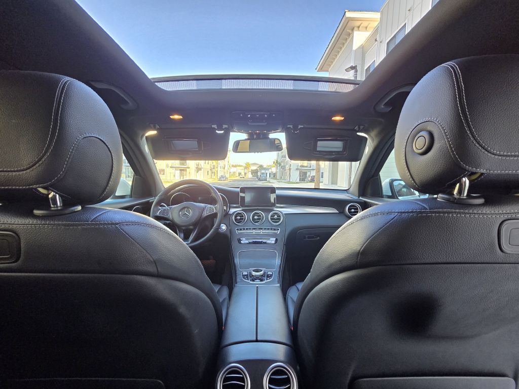 2018 Mercedes-Benz GLC-Class Image 19