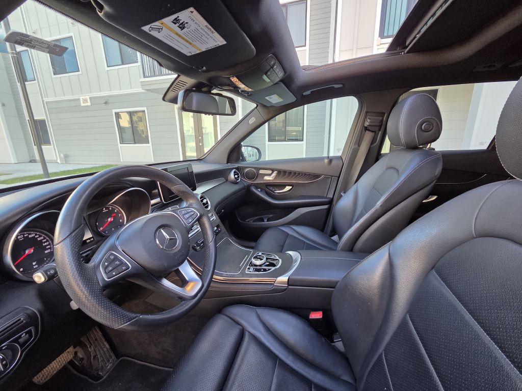 2018 Mercedes-Benz GLC-Class Image 29