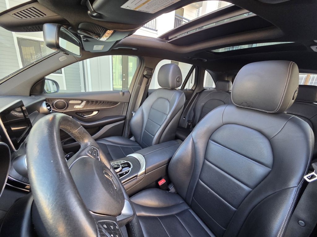 2018 Mercedes-Benz GLC-Class Image 30