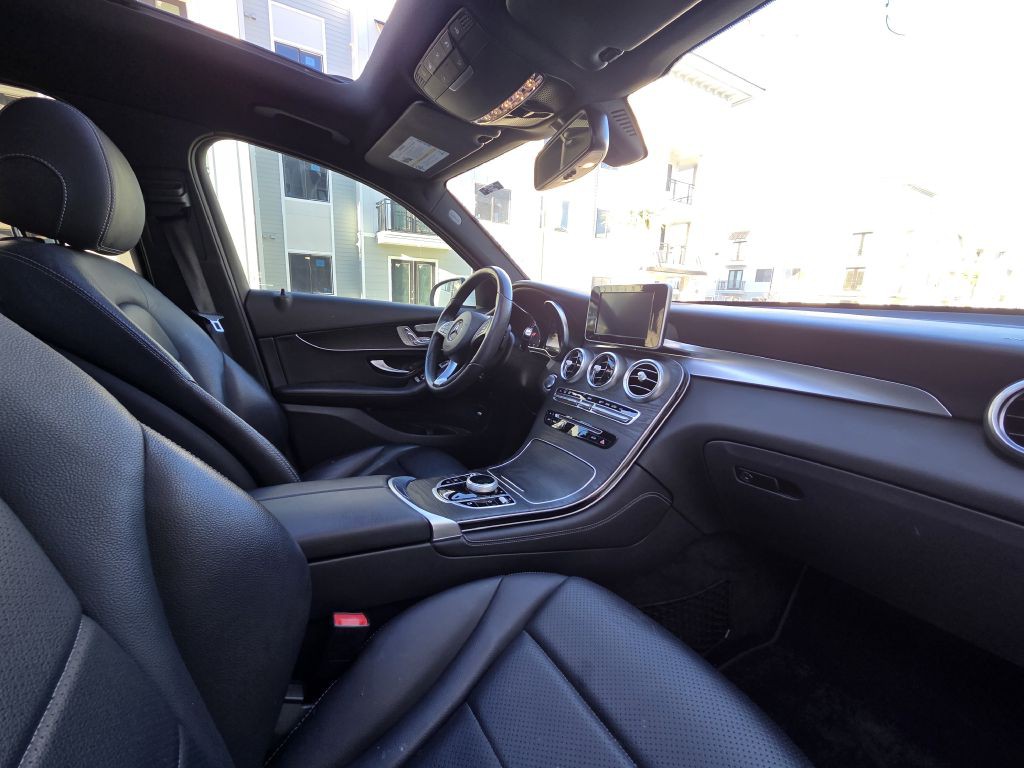 2018 Mercedes-Benz GLC-Class Image 38