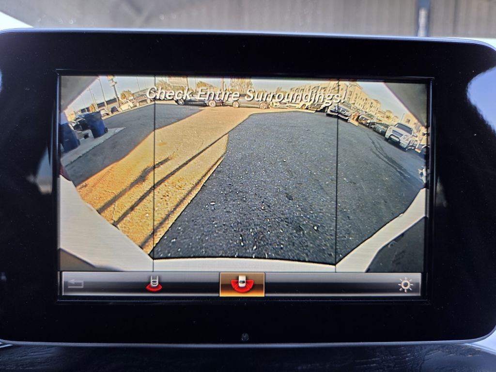 2018 Mercedes-Benz GLC-Class Image 44