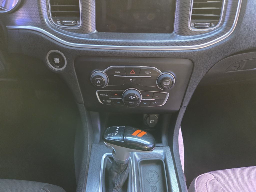 2017 Dodge Charger Image 20