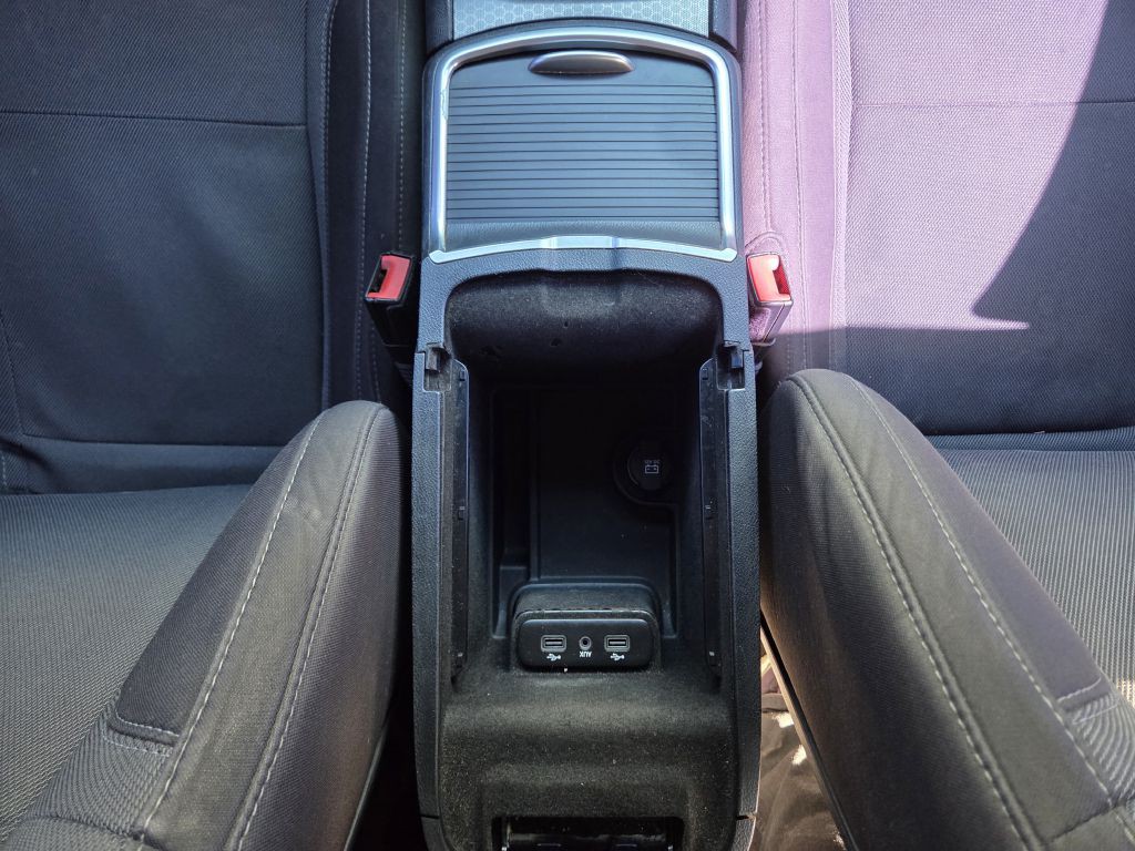 2017 Dodge Charger Image 24