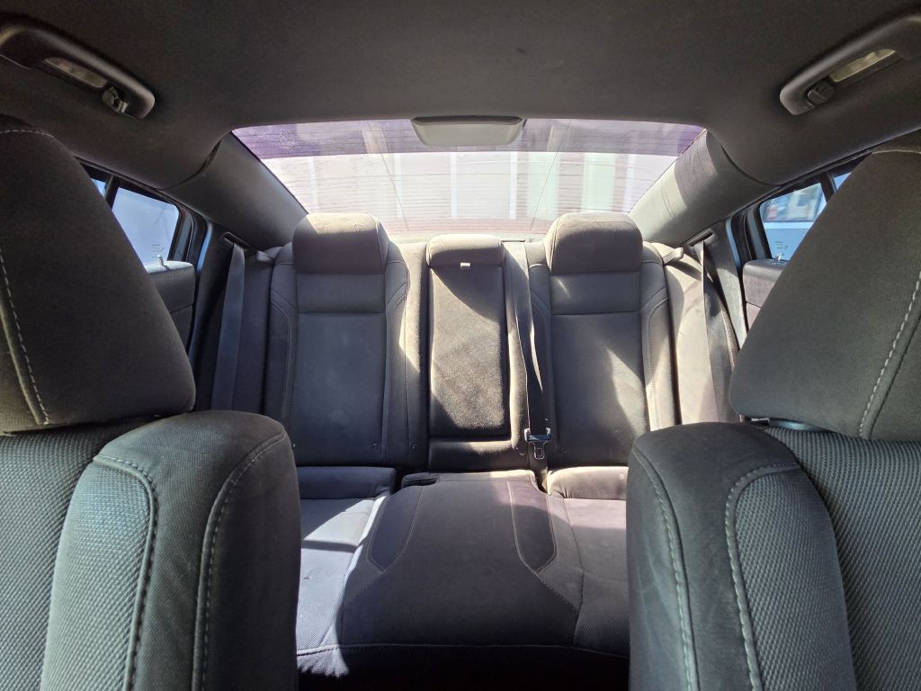 2017 Dodge Charger Image 26