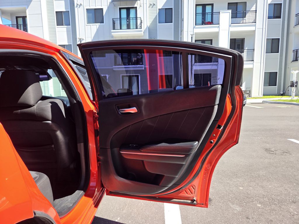 2017 Dodge Charger Image 34