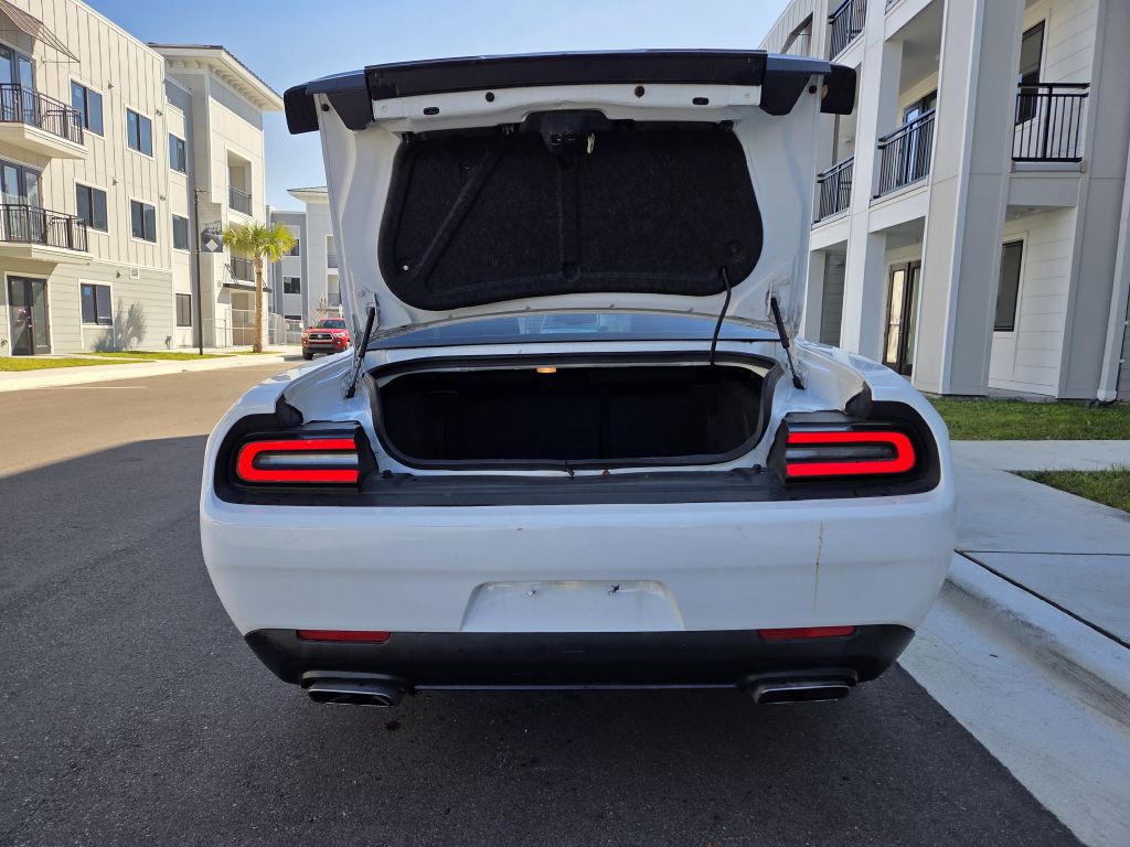 2018 Dodge Challenger Image 11