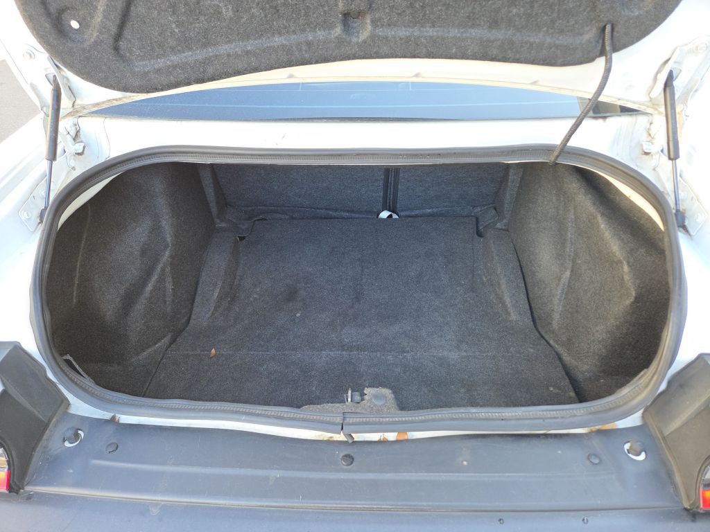 2018 Dodge Challenger Image 12