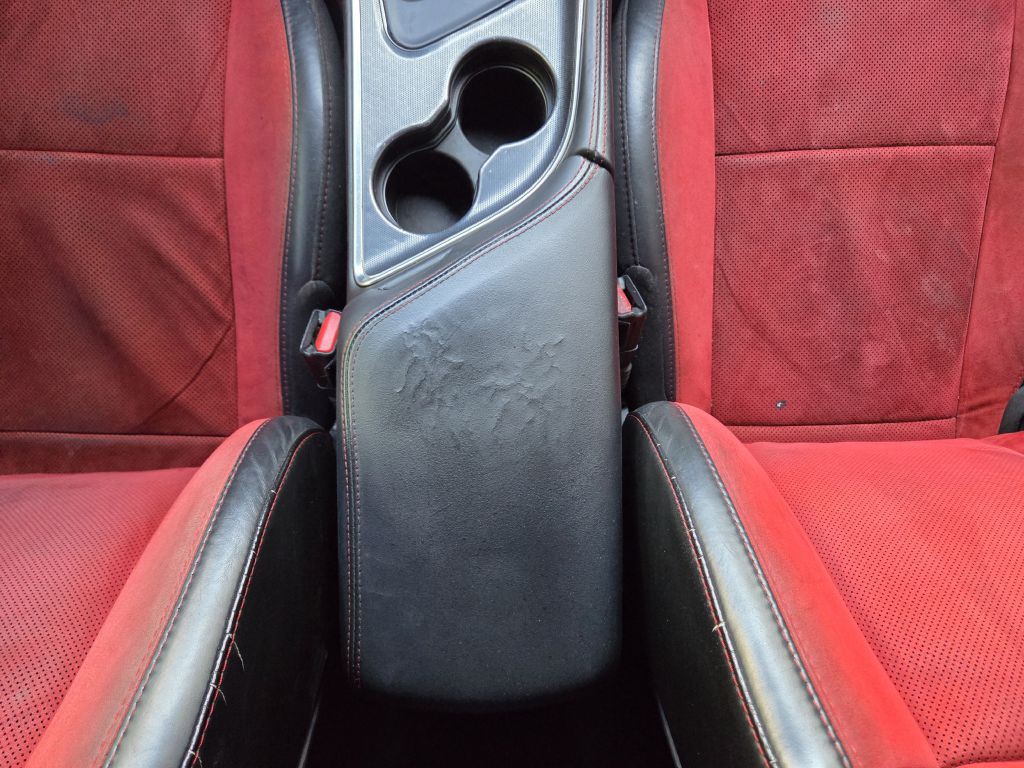 2018 Dodge Challenger Image 30