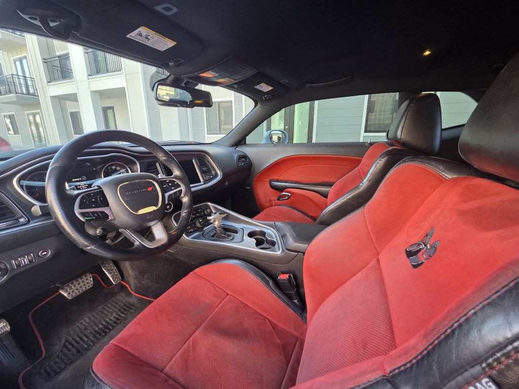 2018 Dodge Challenger Image 36