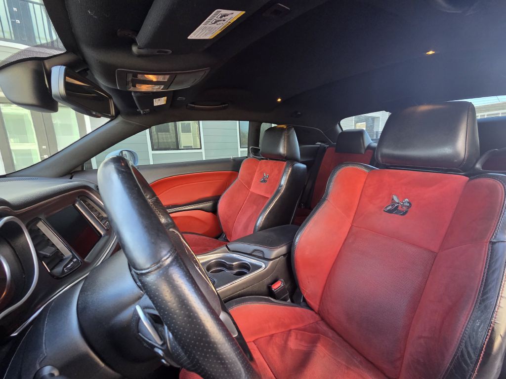 2018 Dodge Challenger Image 37