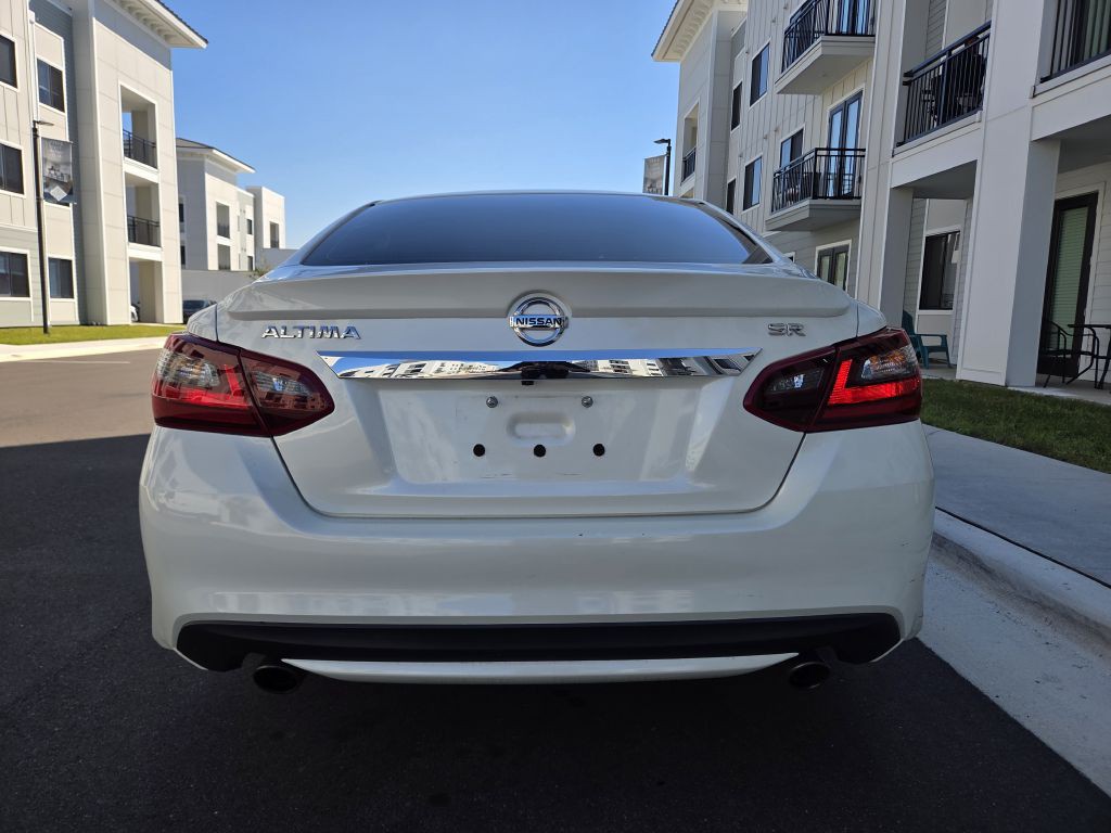 2018 Nissan Altima Image 7