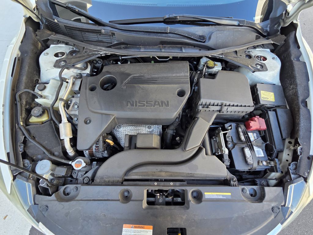 2018 Nissan Altima Image 14