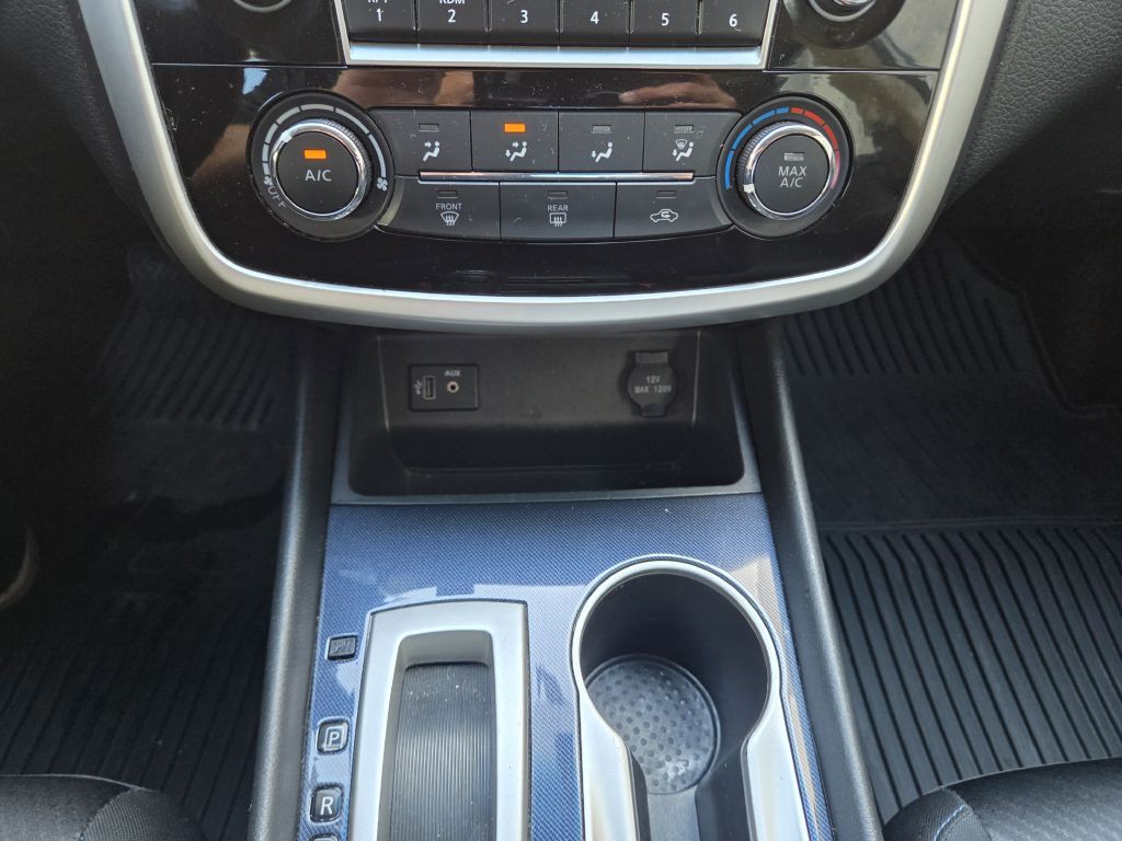 2018 Nissan Altima Image 25