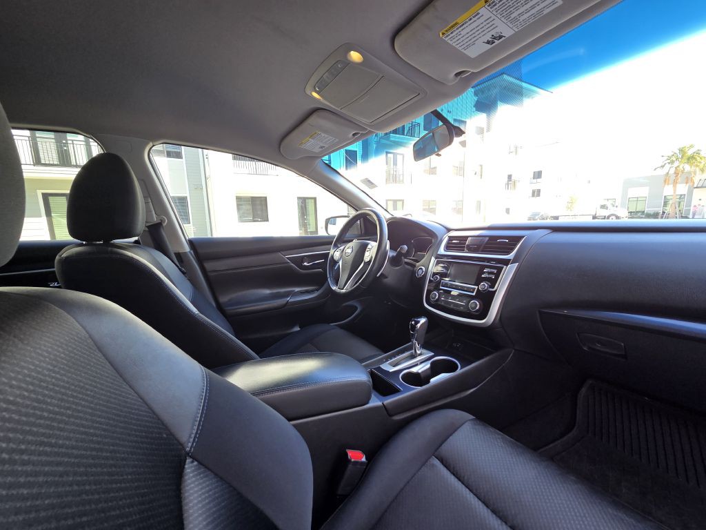 2018 Nissan Altima Image 44
