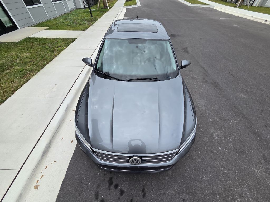 2016 Volkswagen Passat Image 3