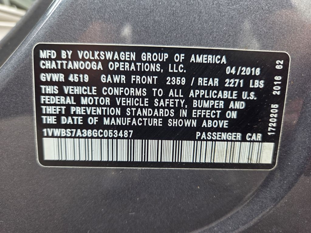 2016 Volkswagen Passat Image 11