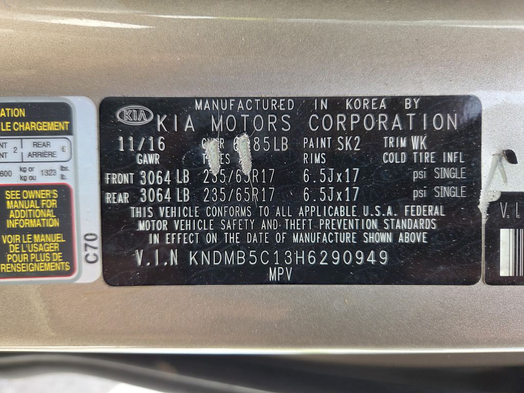 2017 Kia Sedona Image 15